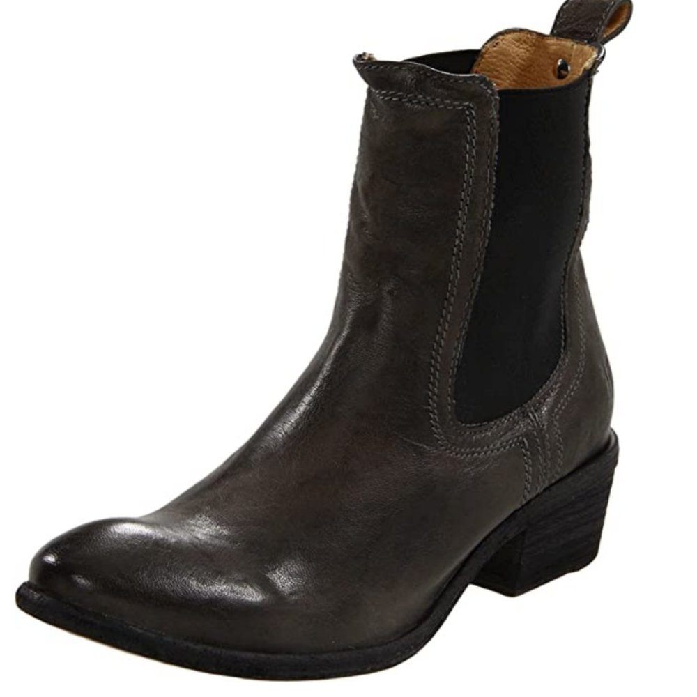 Frye Chelsea Boot in Charcoal *NWT*